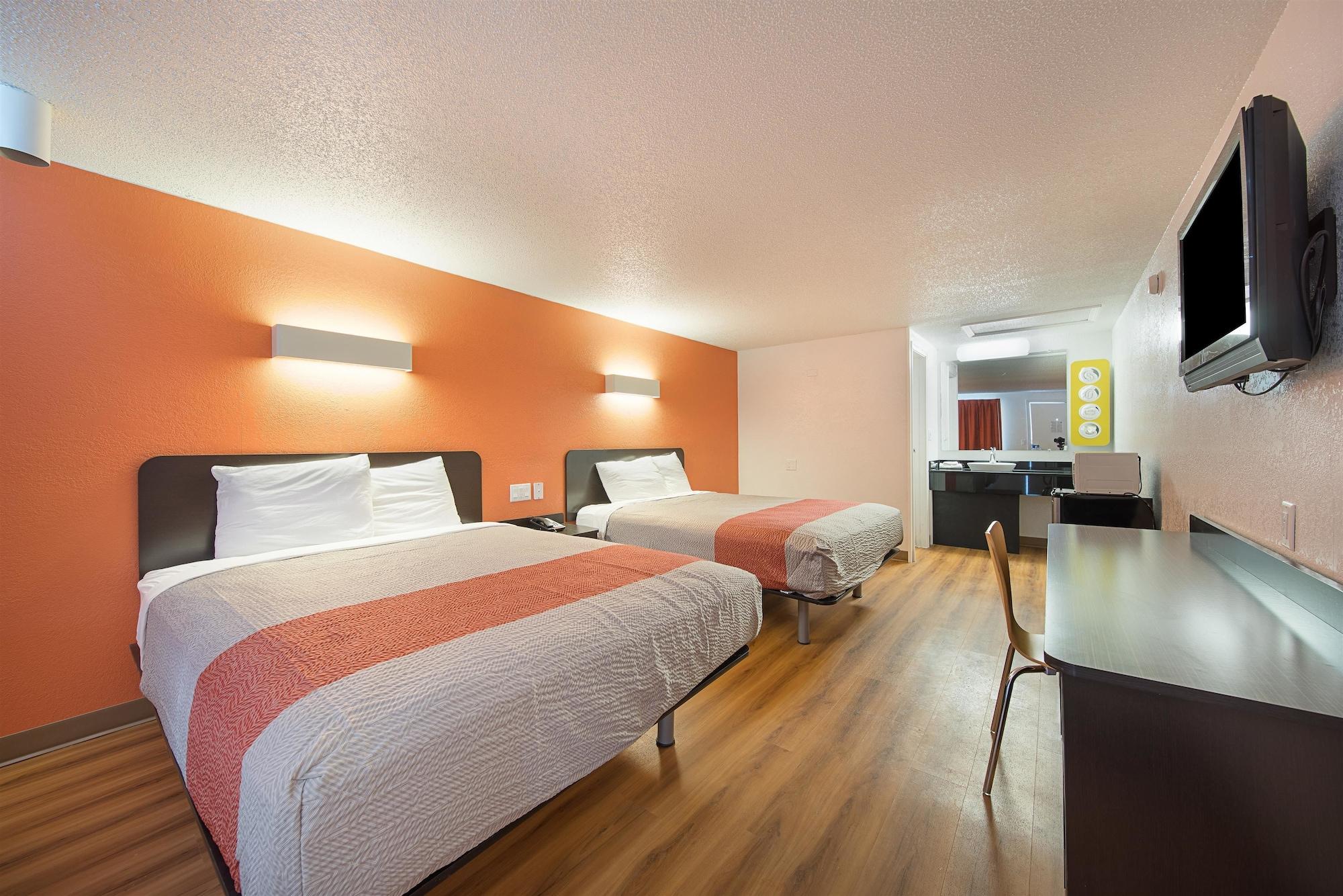 Motel 6-Hamburg, Ny Extérieur photo