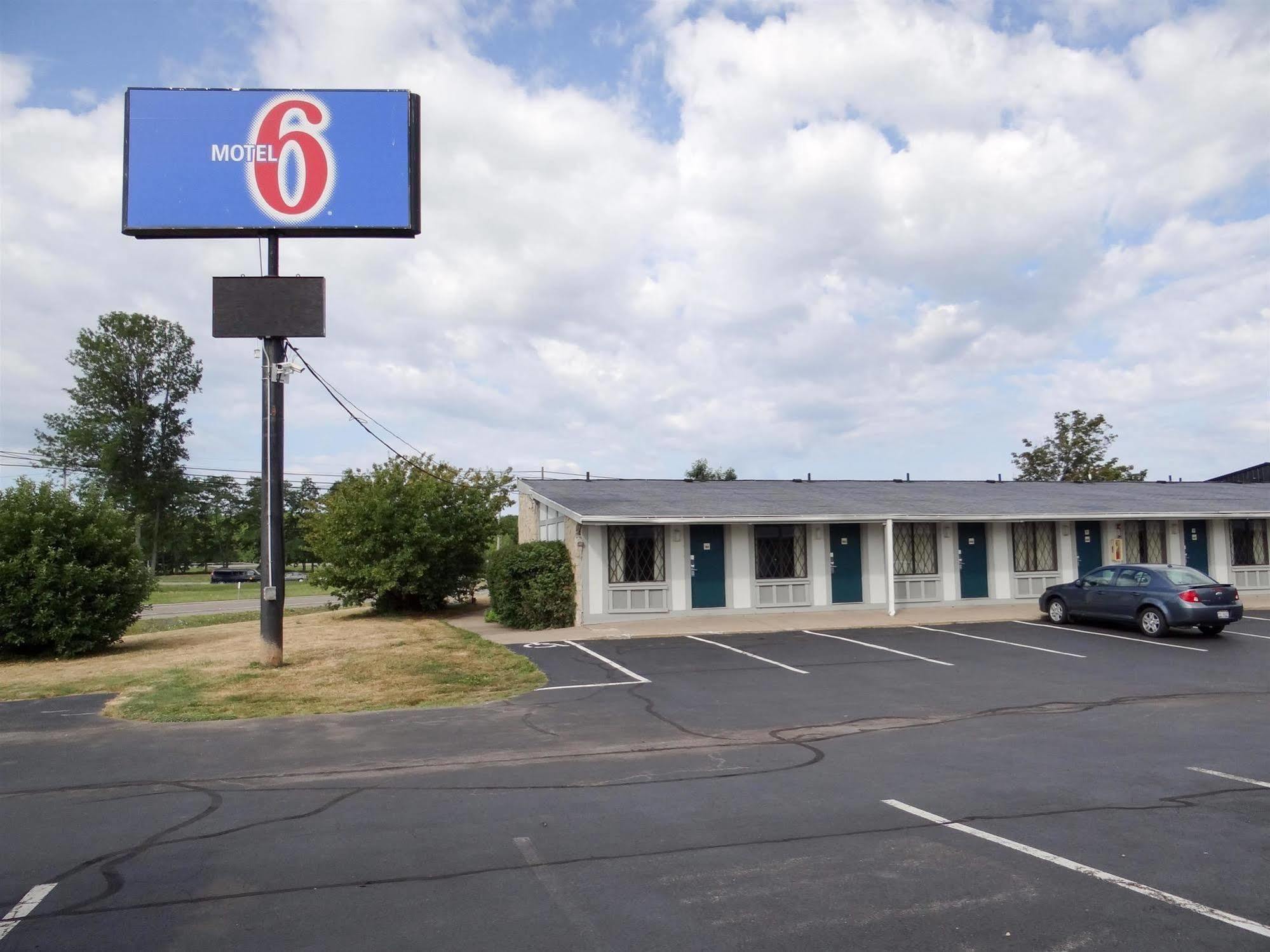 Motel 6-Hamburg, Ny Extérieur photo